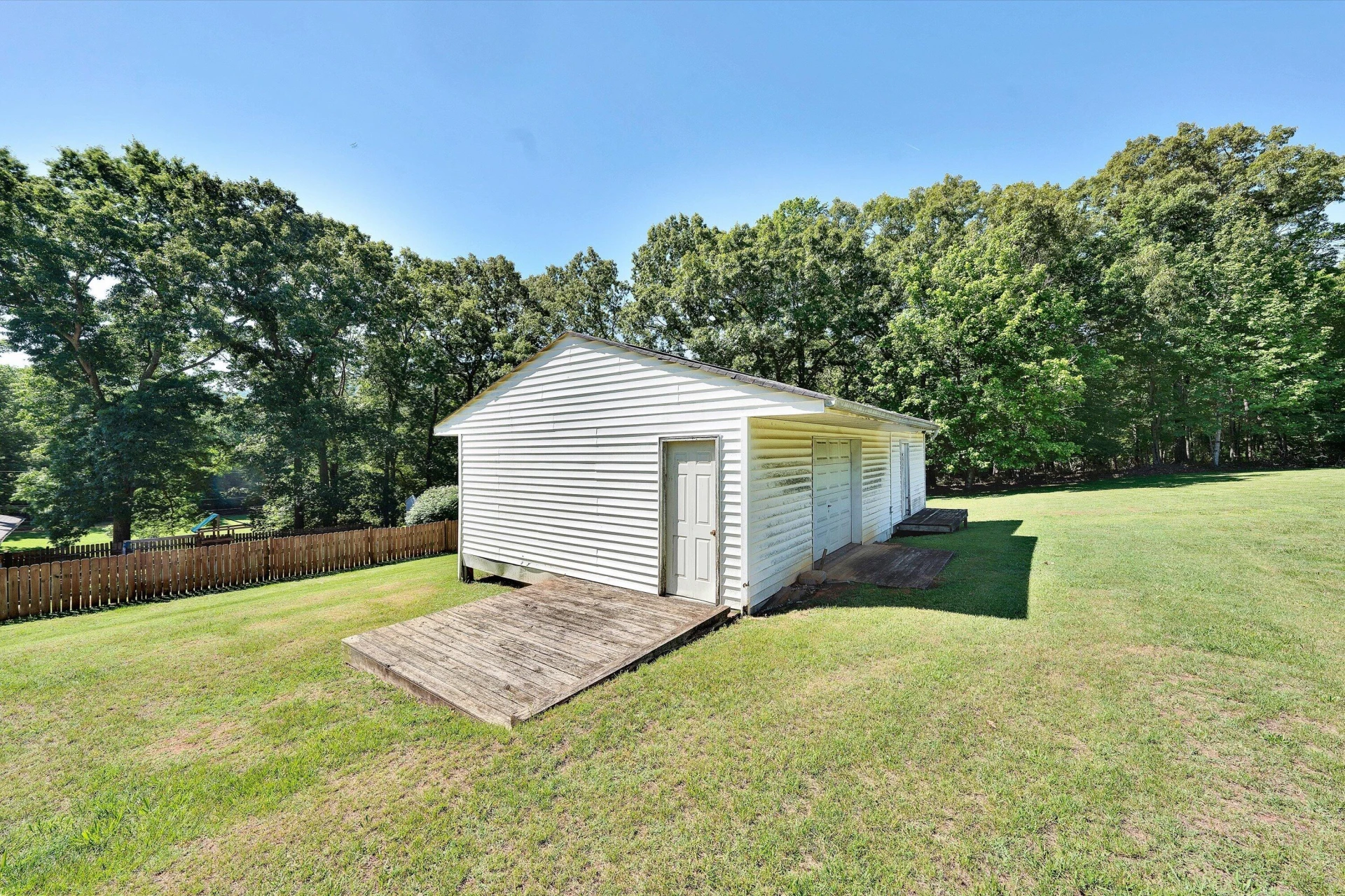 1555 Coopers Cove RD - Photo 44