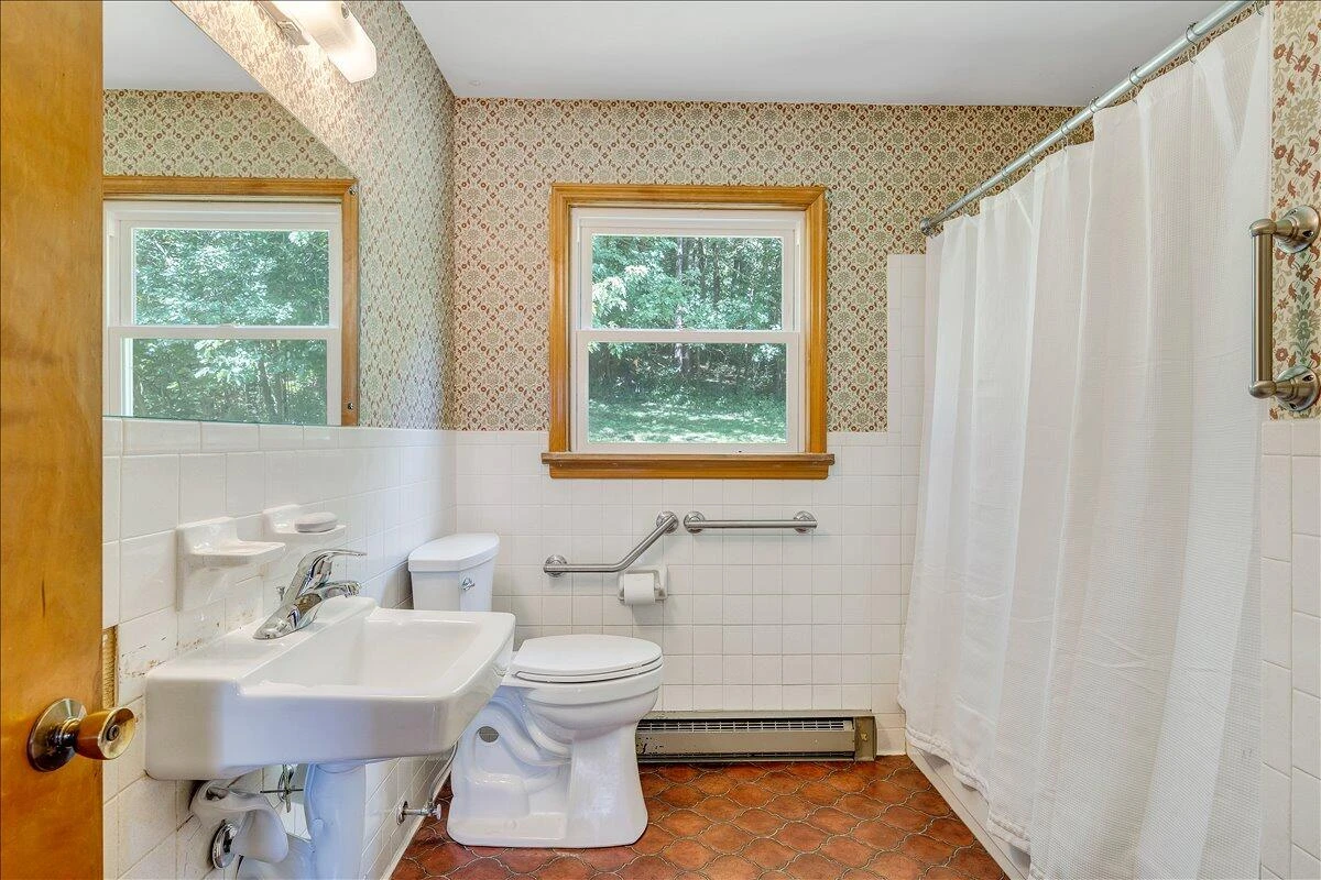 9947 Slings Gap RD - Photo 18