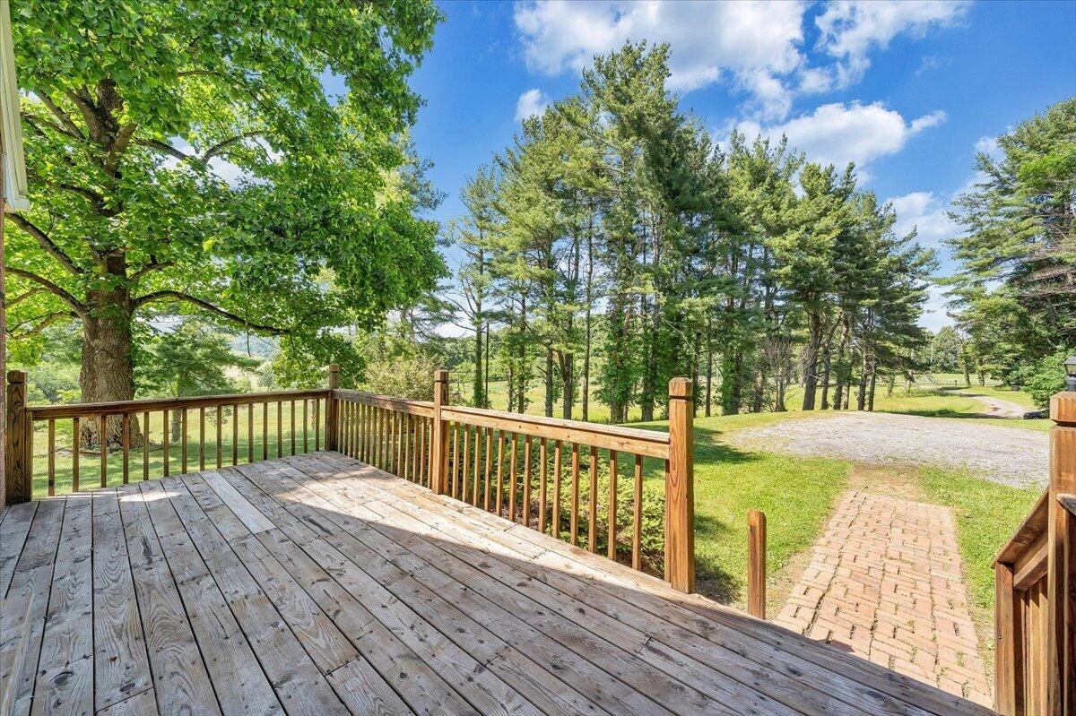 9947 Slings Gap RD - Photo 29