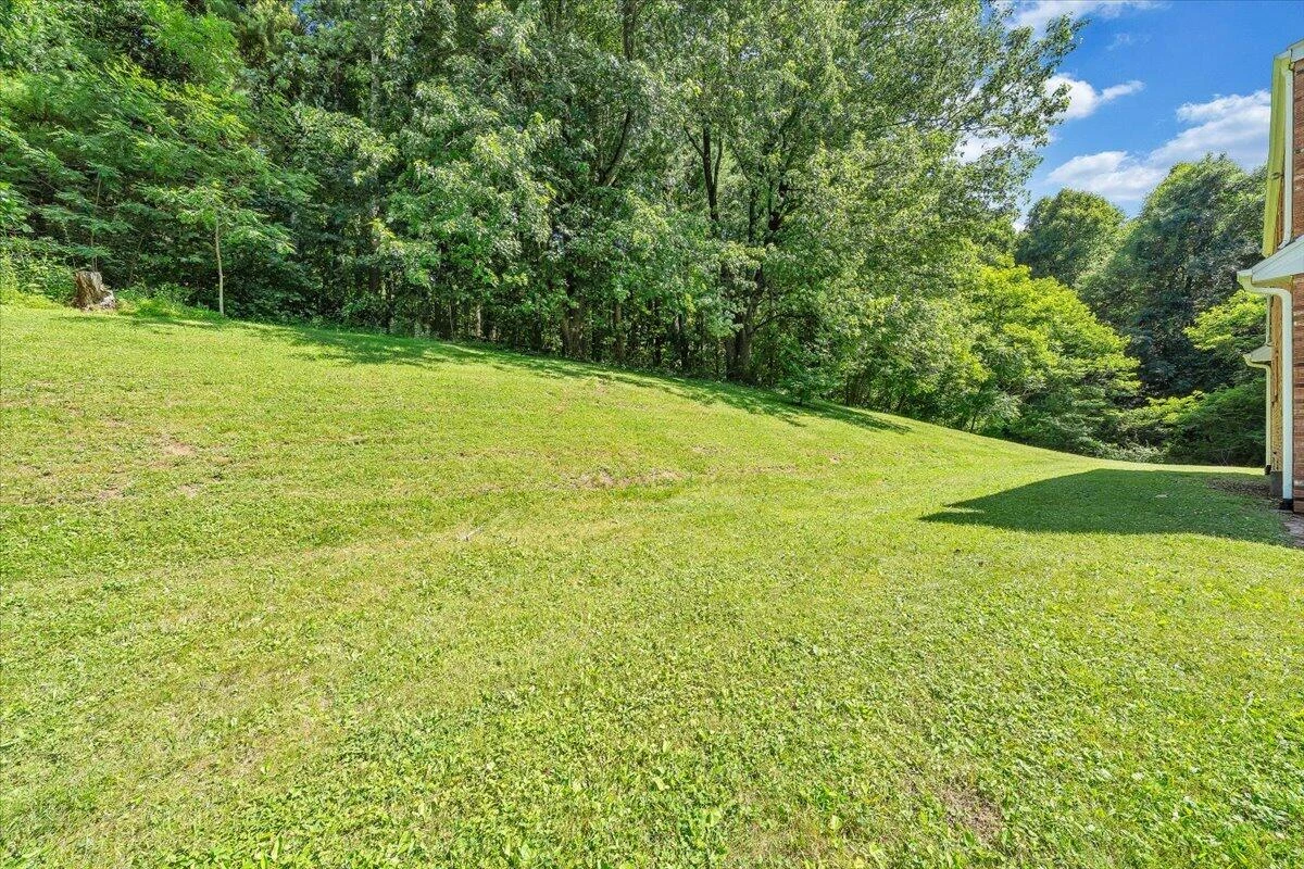 9947 Slings Gap RD - Photo 31
