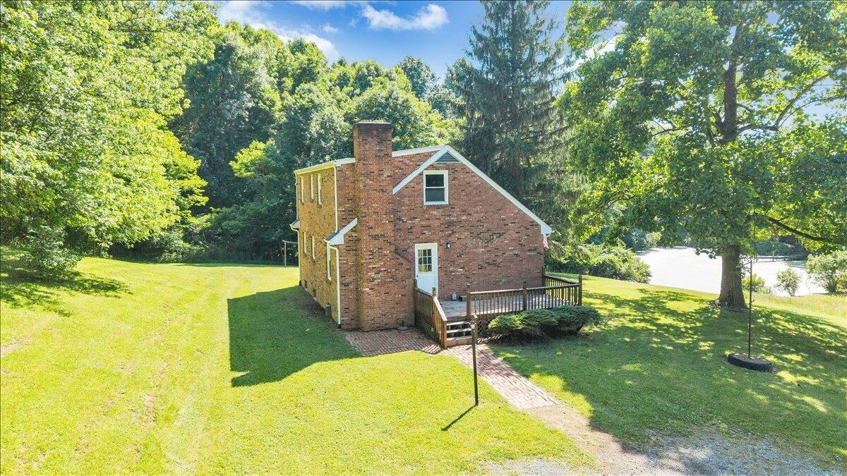 9947 Slings Gap RD - Photo 40
