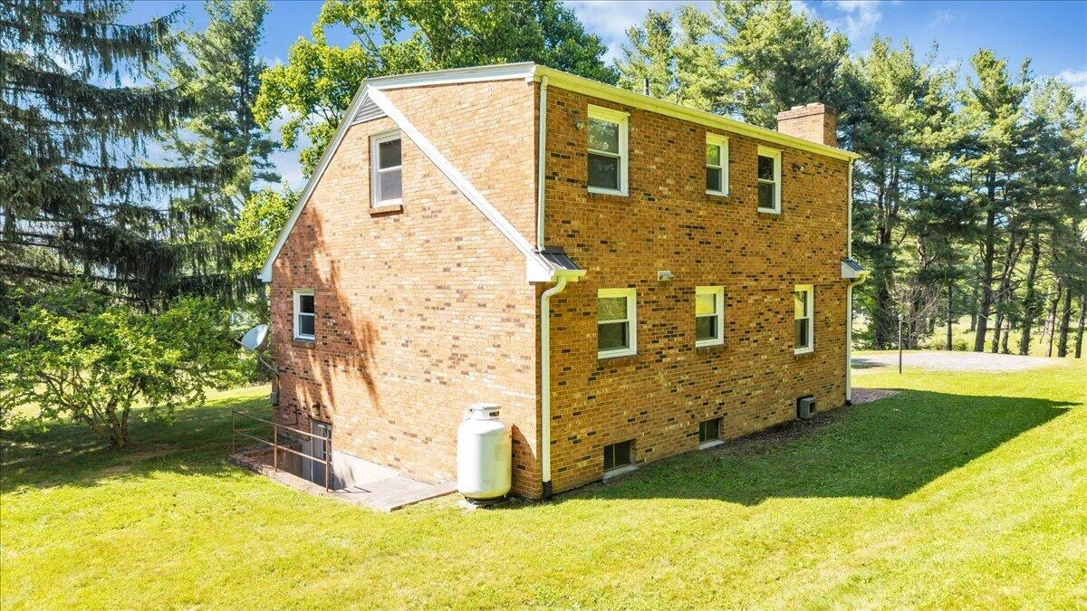 9947 Slings Gap RD - Photo 41
