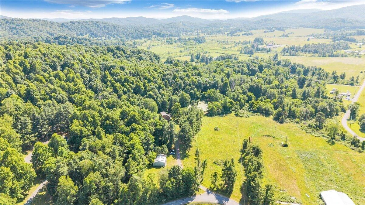 9947 Slings Gap RD - Photo 52