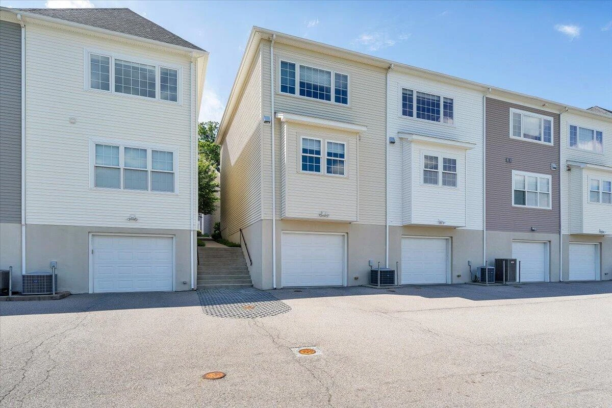 3917 Colonial Green CIR SW - Photo 20