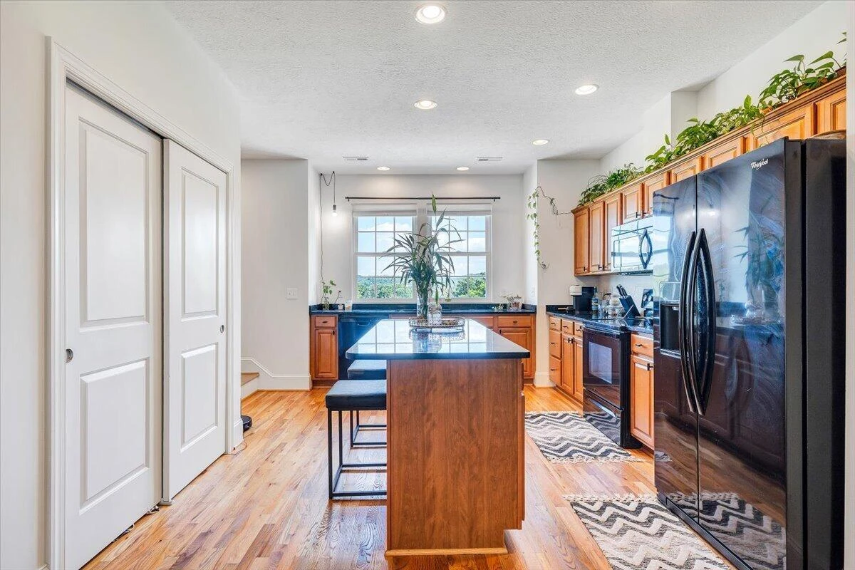 3917 Colonial Green CIR SW - Photo 8