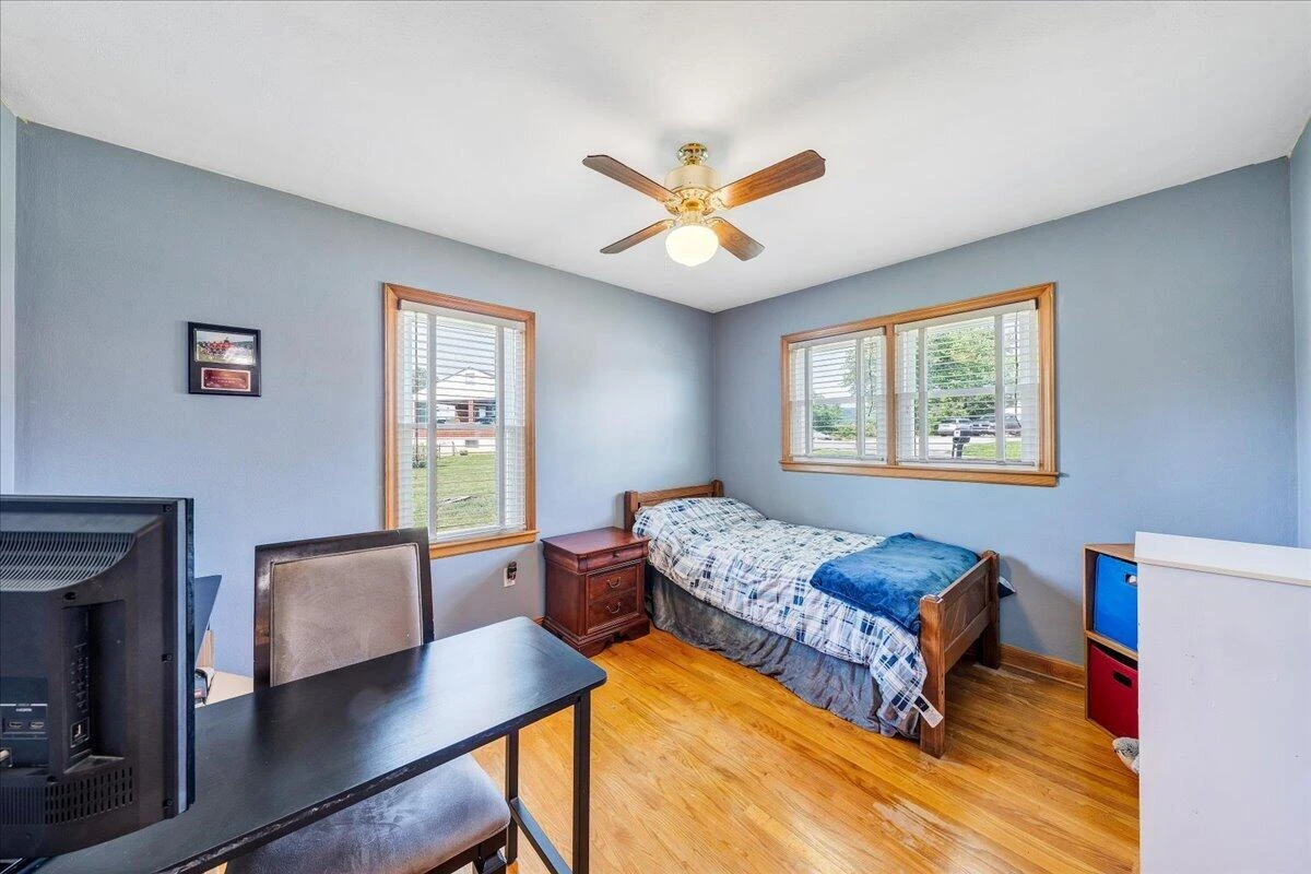 301 Lynn Haven CIR - Photo 12