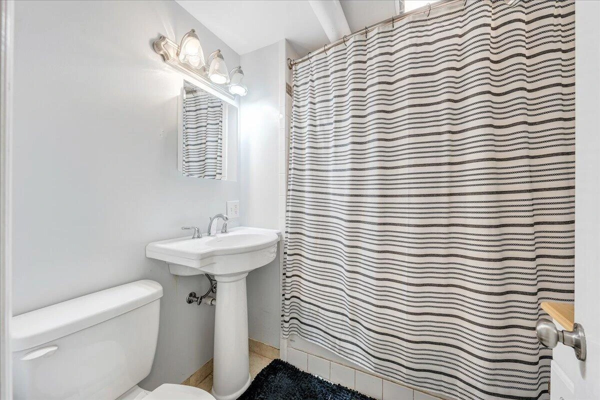 301 Lynn Haven CIR - Photo 23