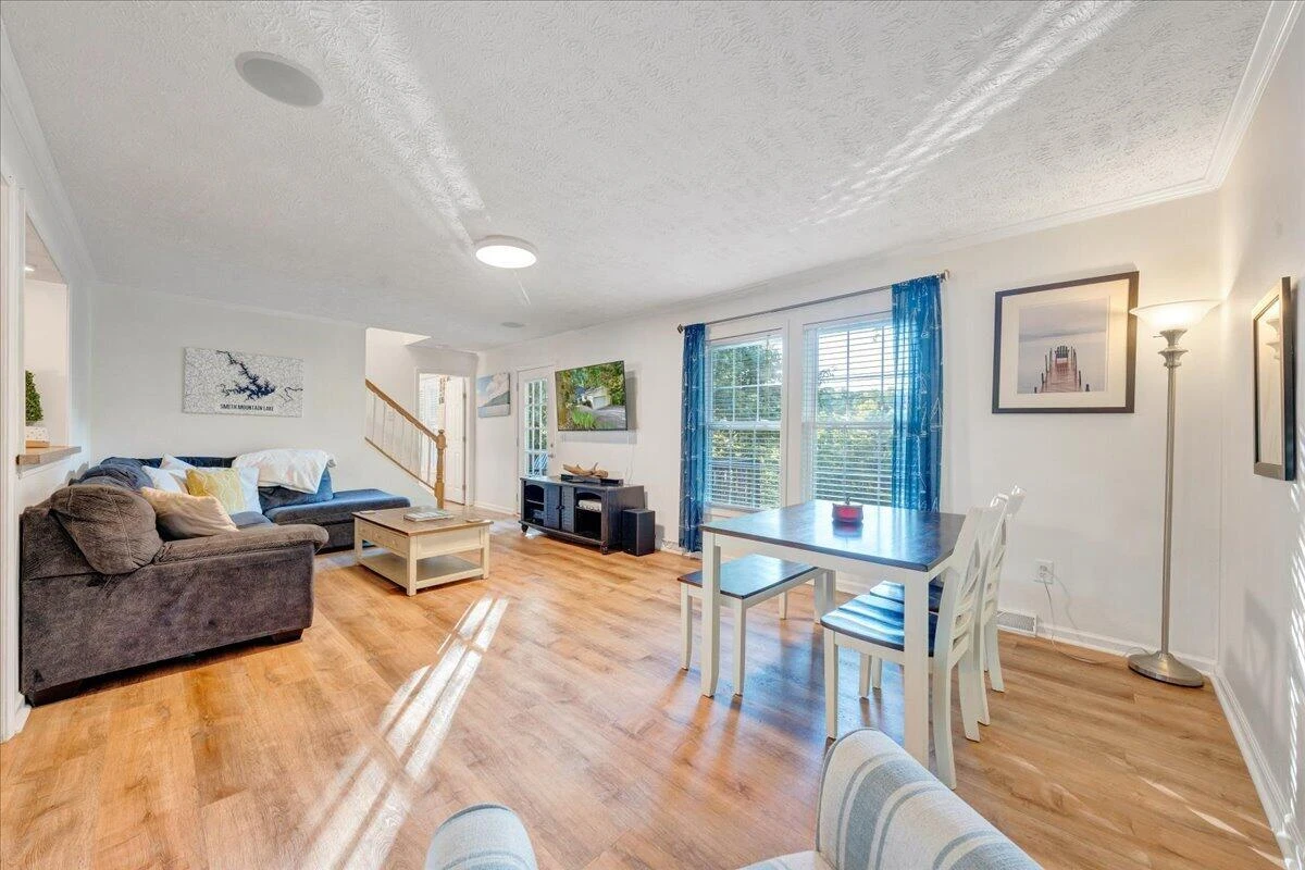 1211 Pats DR - Photo 22
