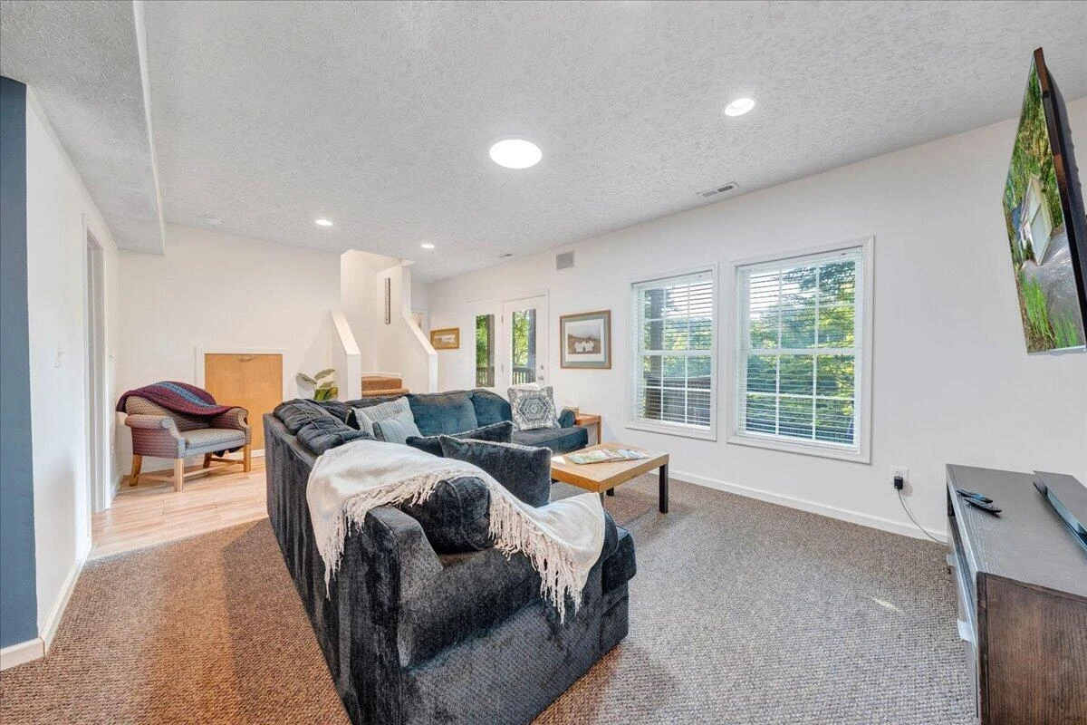 1211 Pats DR - Photo 47