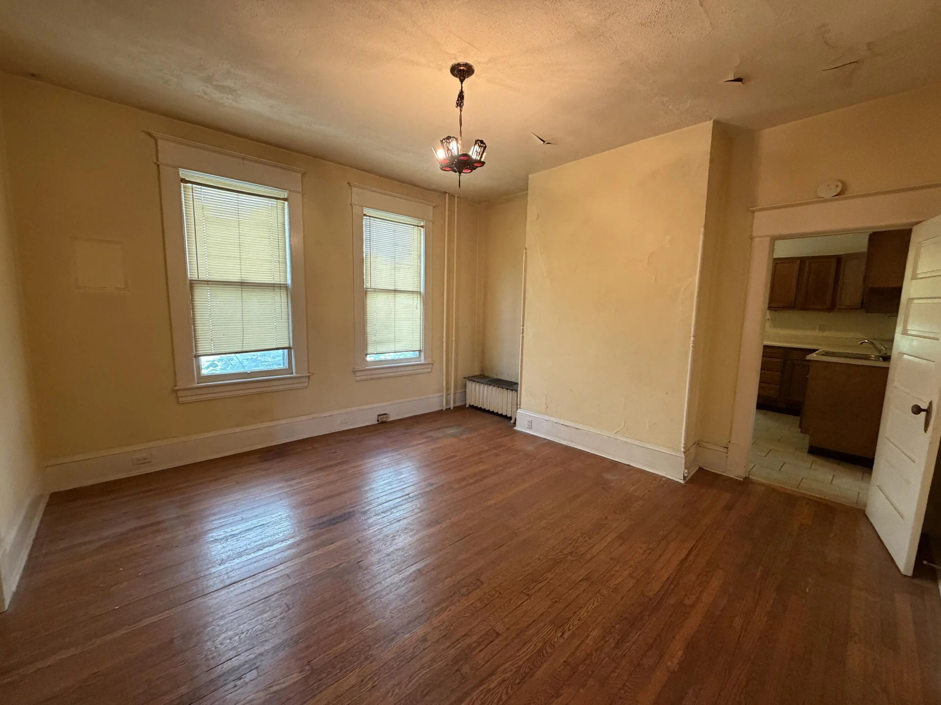 825 Marshall AVE SW - Photo 11