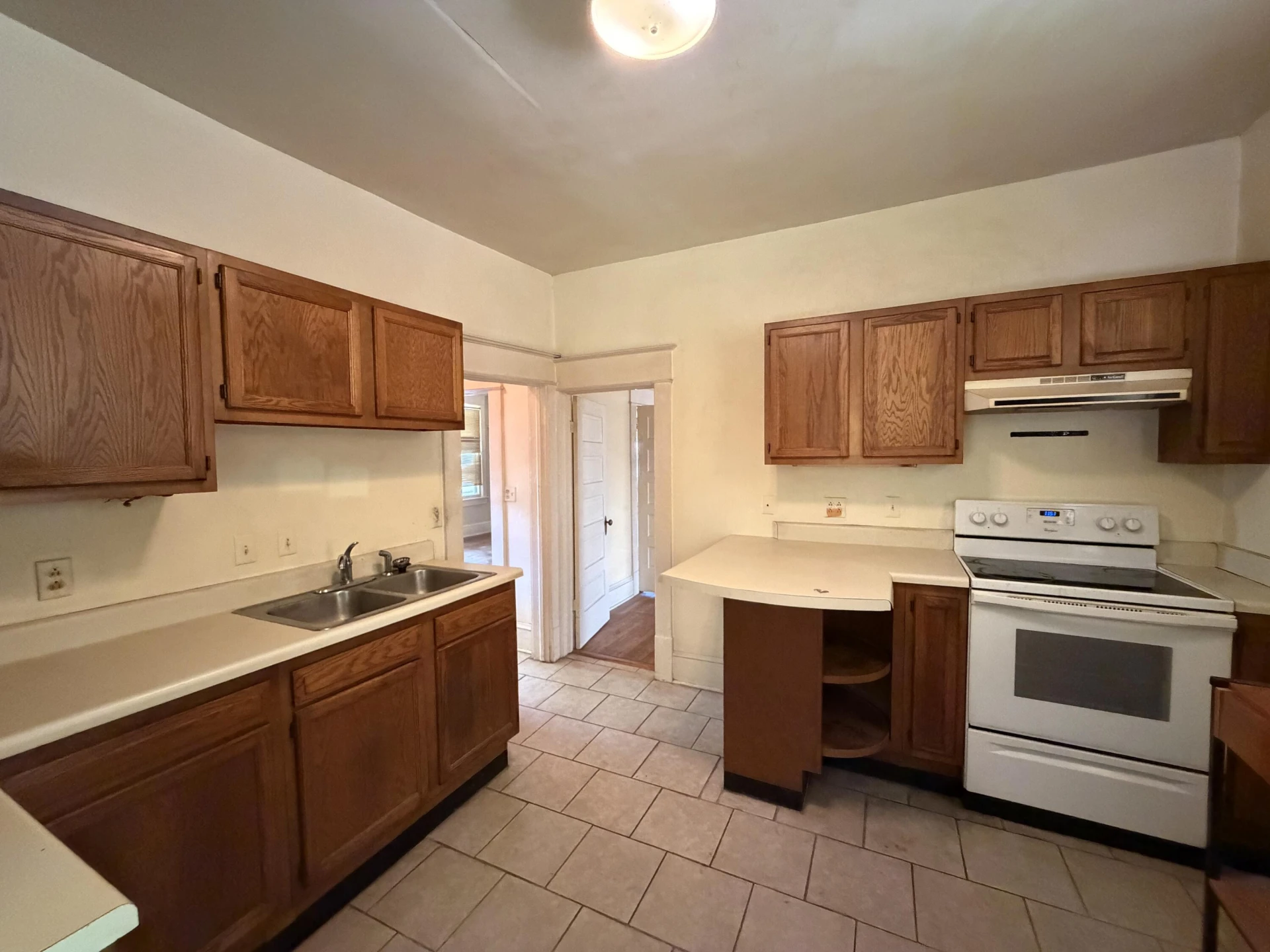 825 Marshall AVE SW - Photo 12