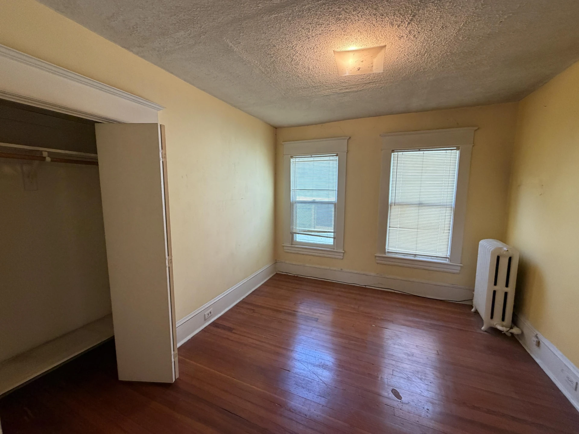 825 Marshall AVE SW - Photo 24
