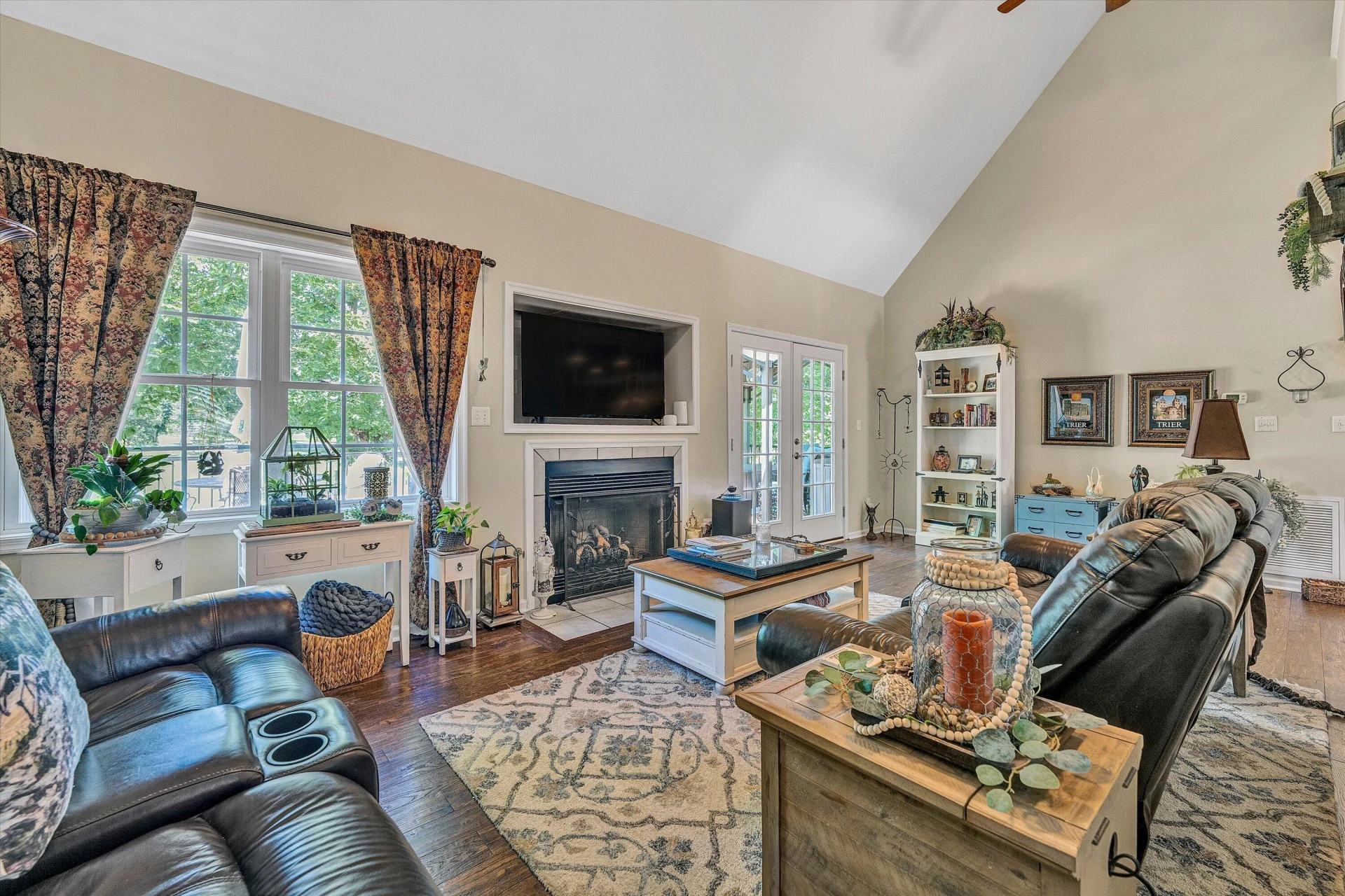 201 Spyglass LN - Photo 14