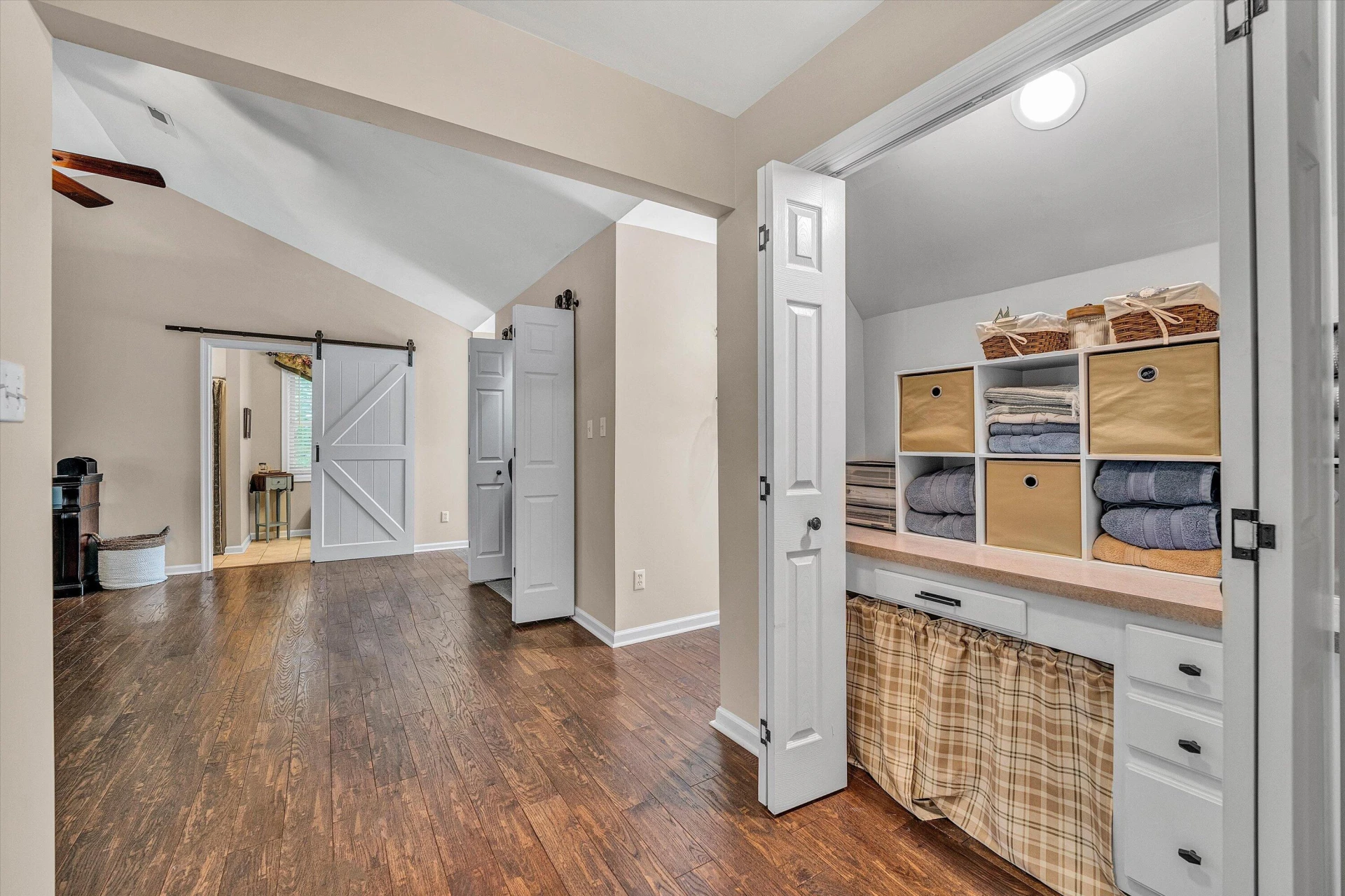 201 Spyglass LN - Photo 33