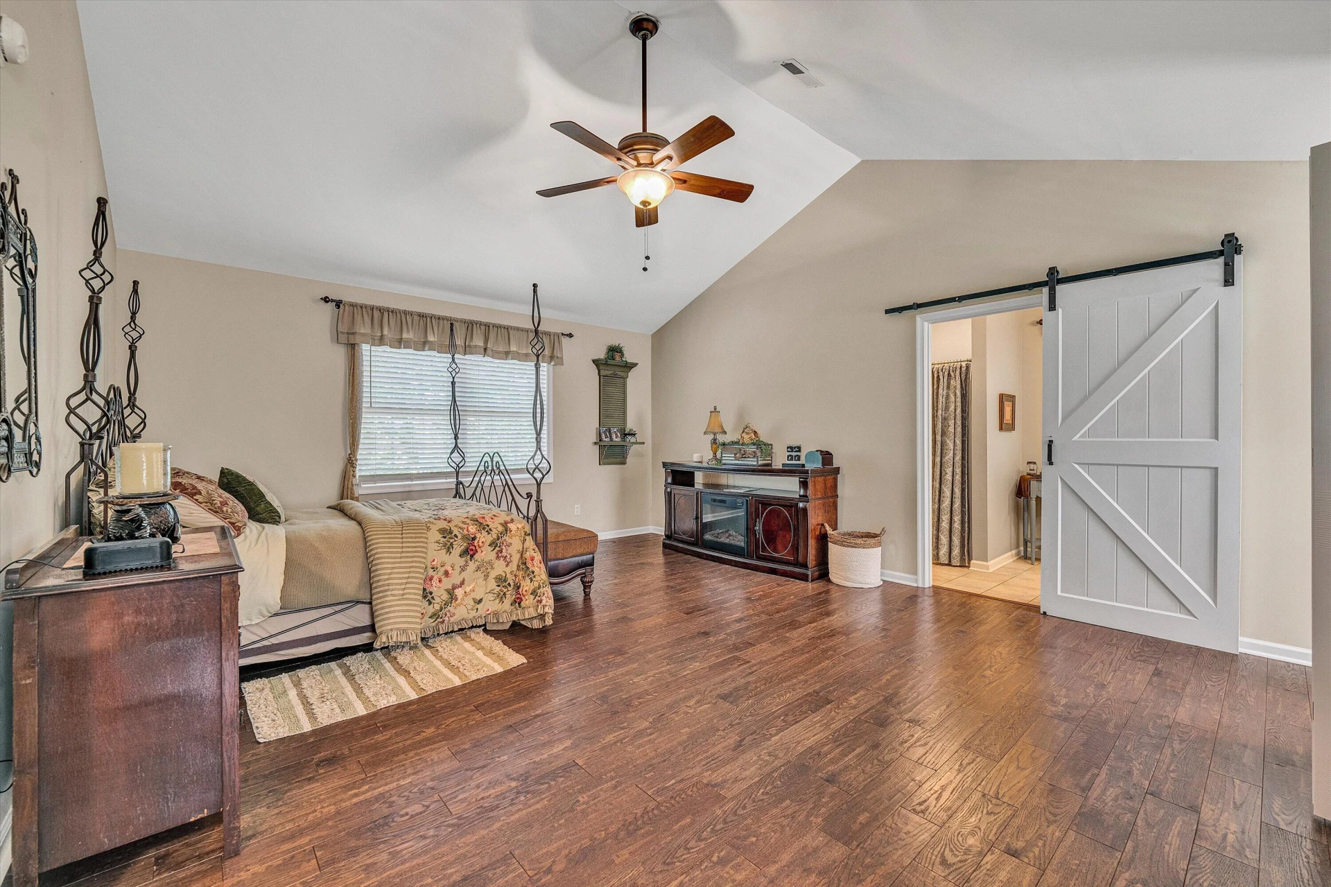 201 Spyglass LN - Photo 39