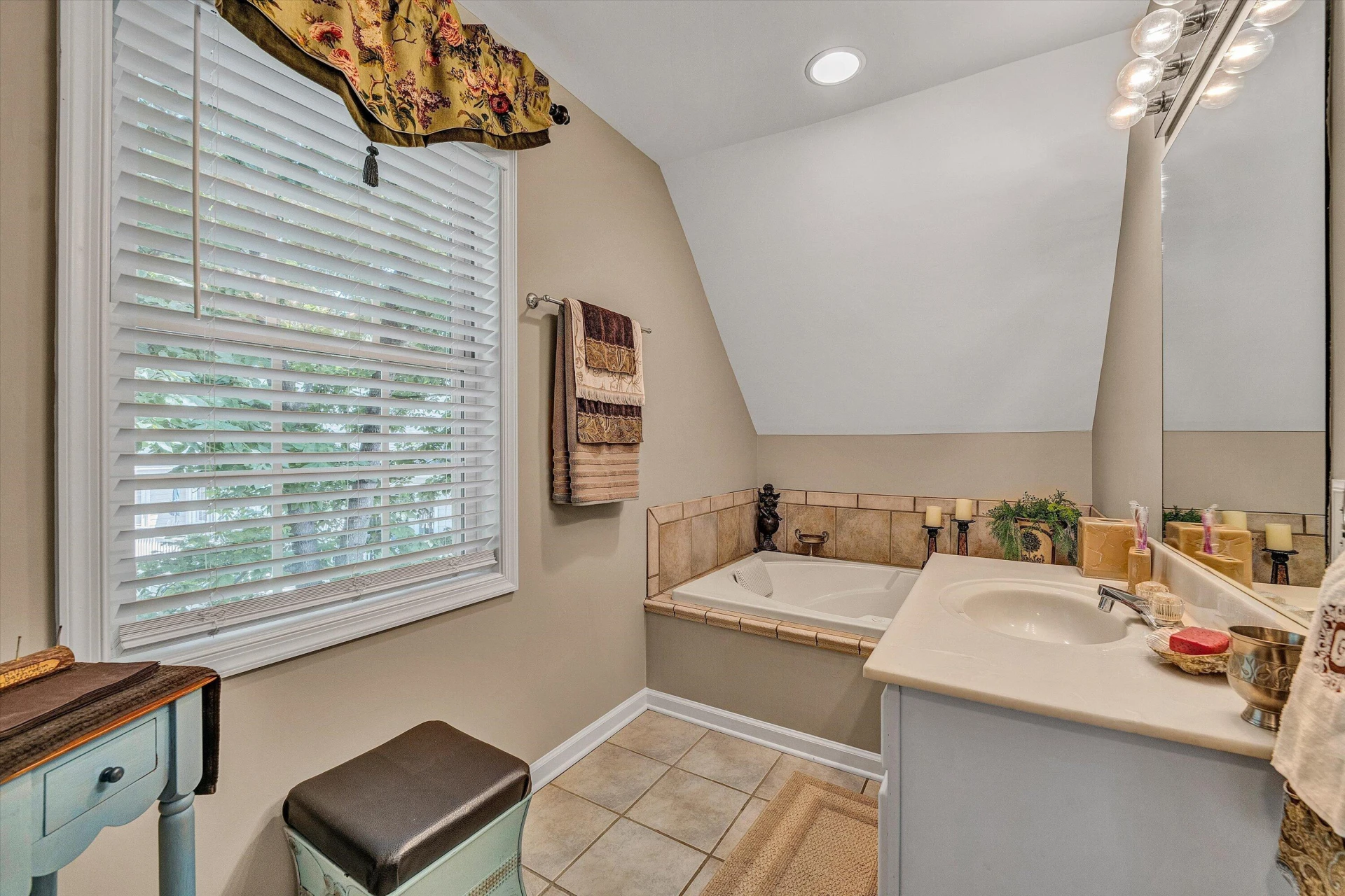 201 Spyglass LN - Photo 43