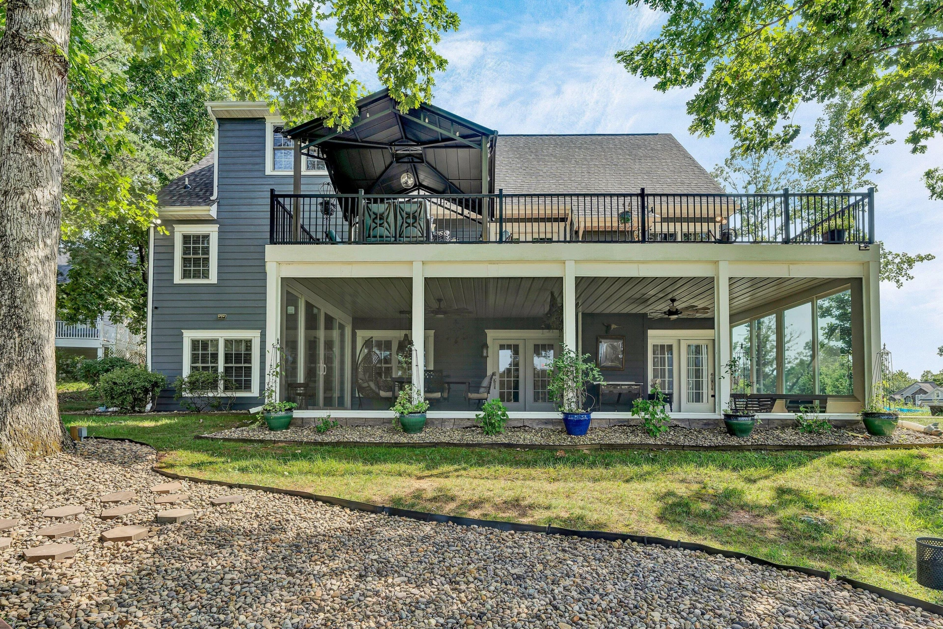 201 Spyglass LN - Photo 3