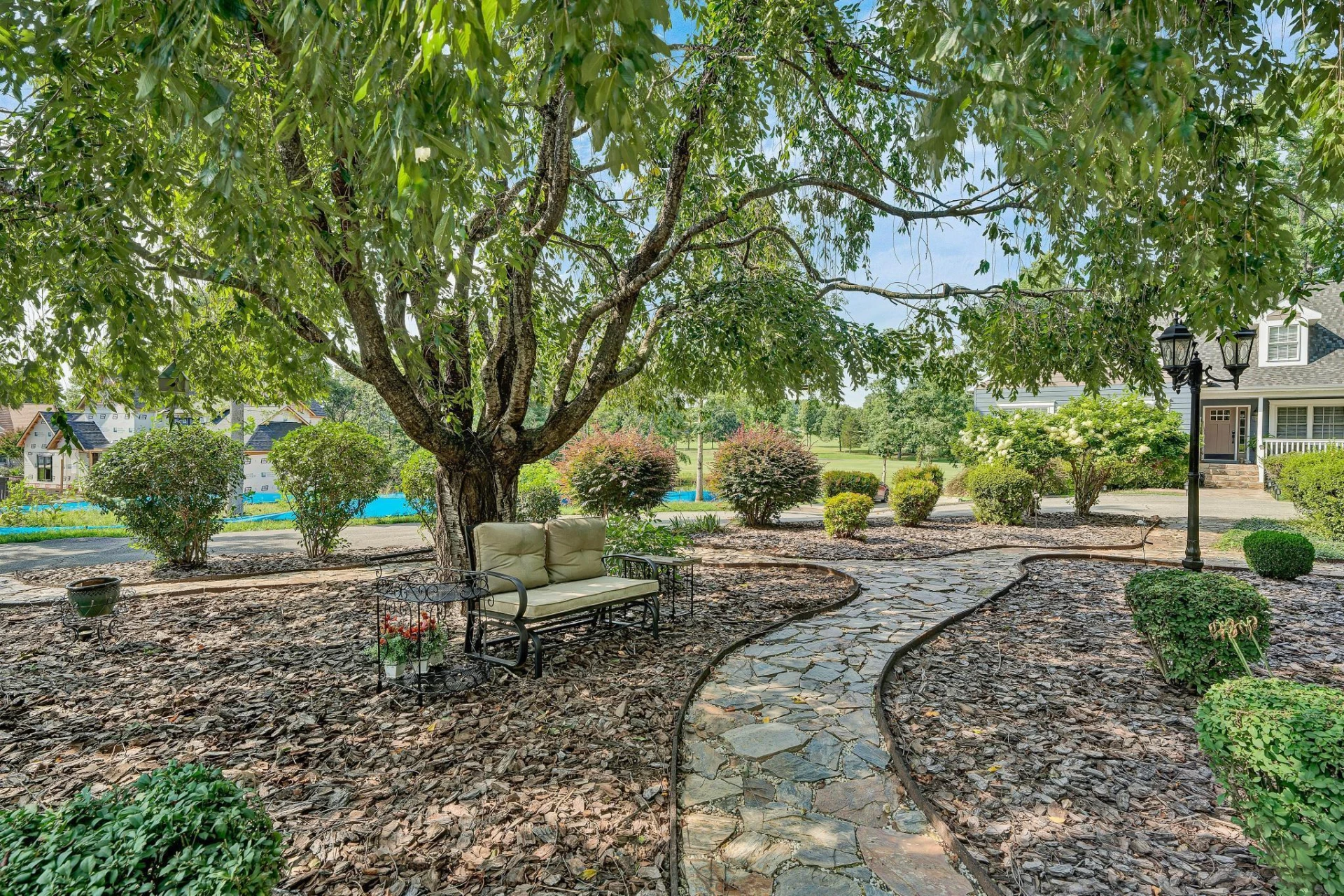 201 Spyglass LN - Photo 8