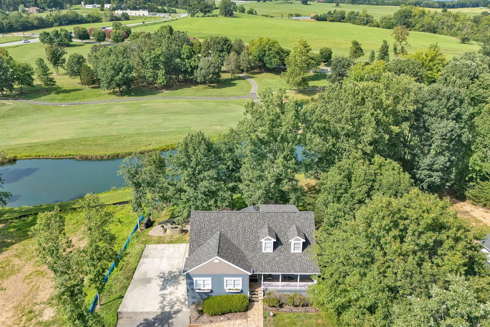 201 Spyglass LN - Photo 69
