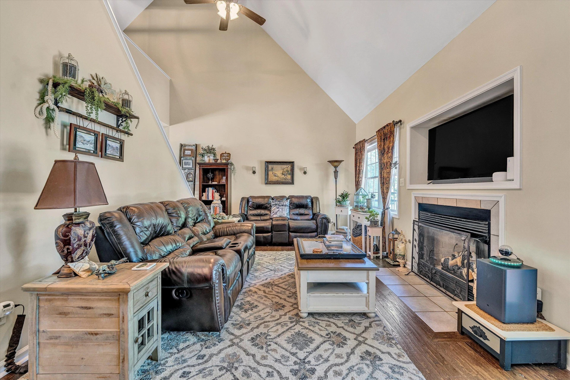 201 Spyglass LN - Photo 13