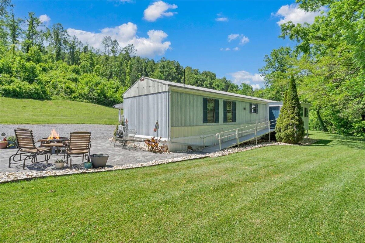 22 Walnut Grove CIR - Photo 16