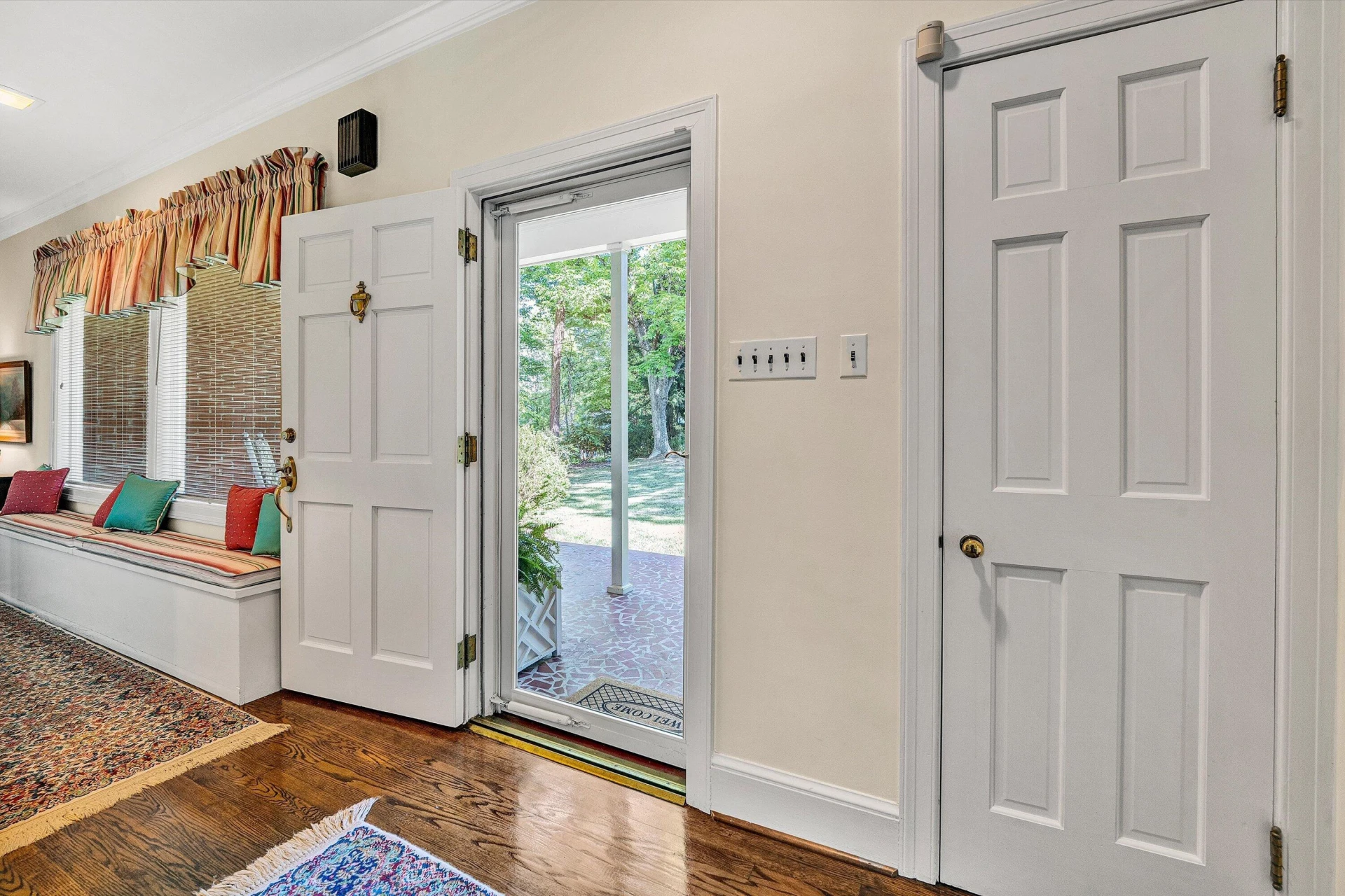 1307 Valley View RD - Photo 6