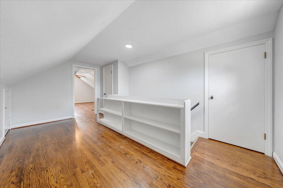 2438 Churchill DR NW - Photo 21