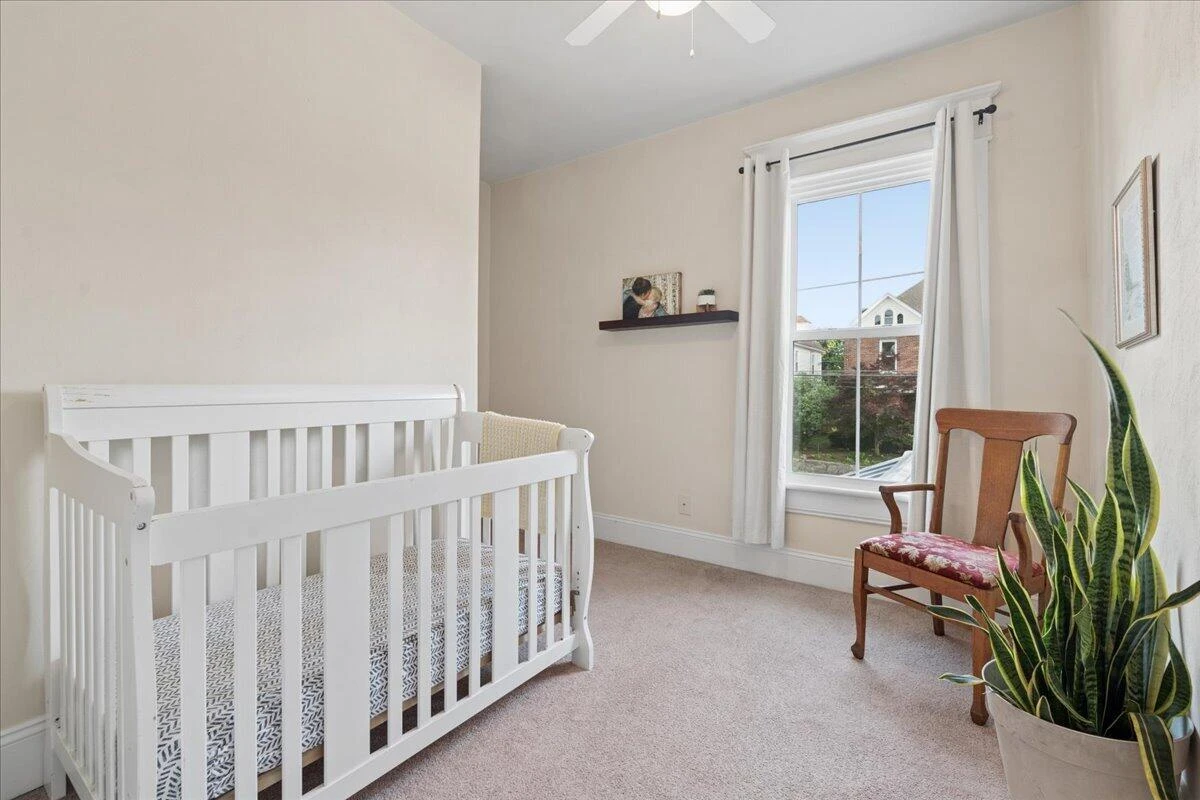 435 Elm AVE SW - Photo 22