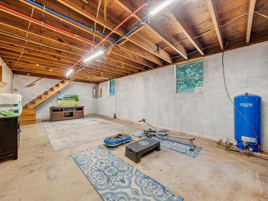 247 Powell RD - Photo 27