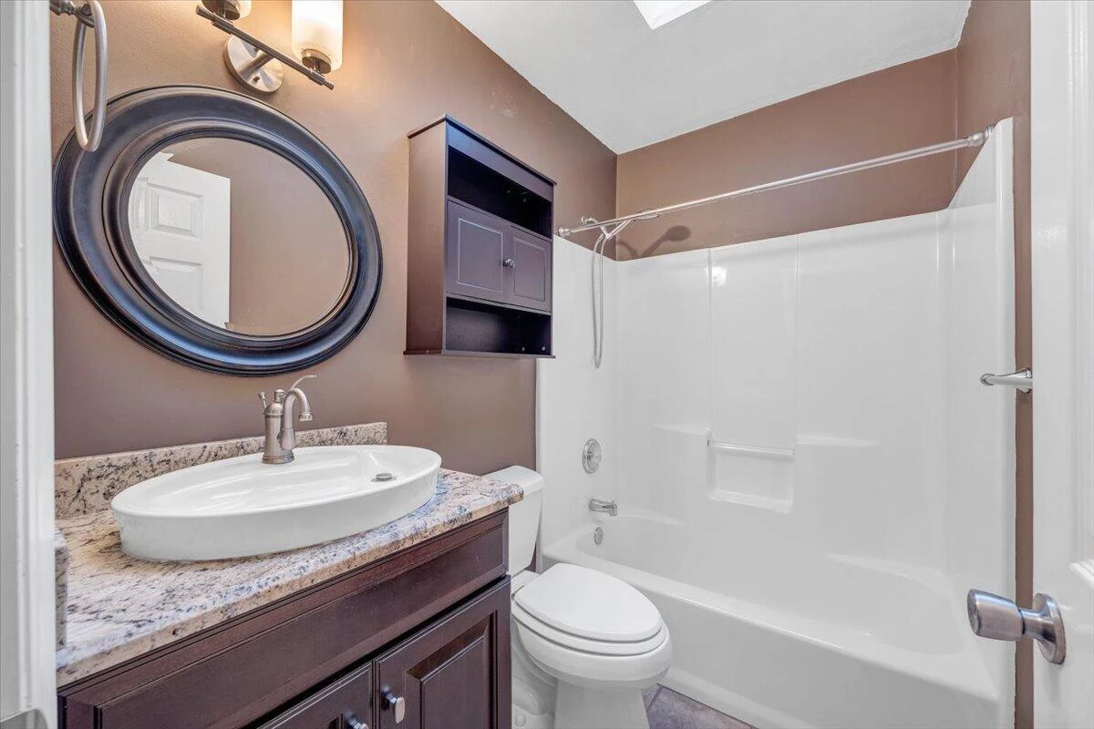 2730 Creston AVE SW - Photo 23