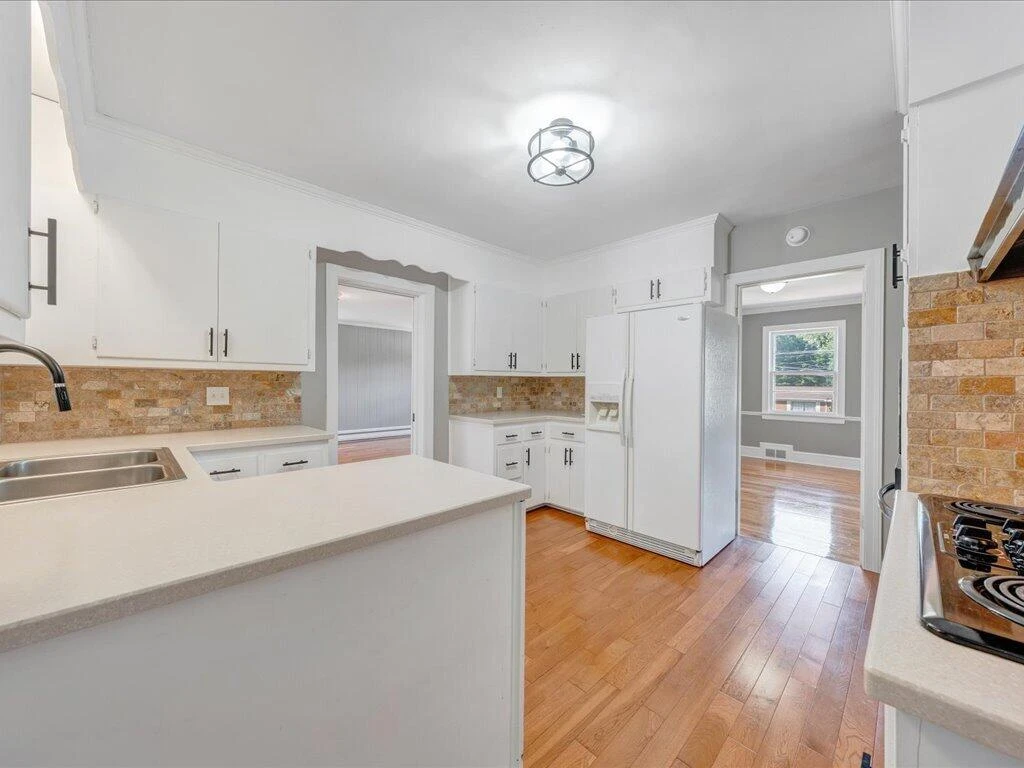 3202 Daniels Creek RD - Photo 11