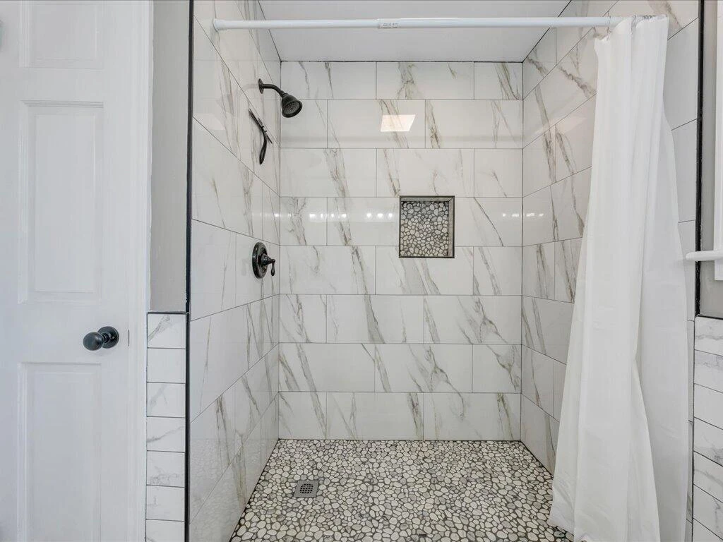 3202 Daniels Creek RD - Photo 20
