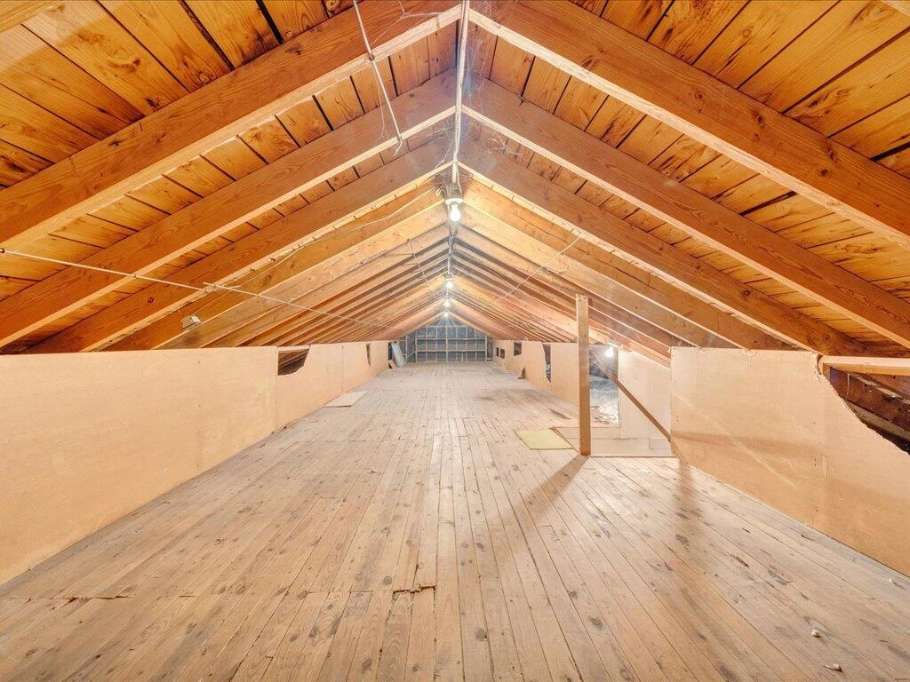 3202 Daniels Creek RD - Photo 31
