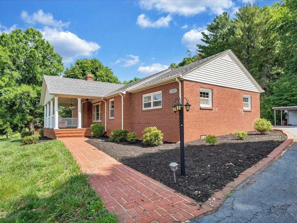 3202 Daniels Creek RD - Photo 47