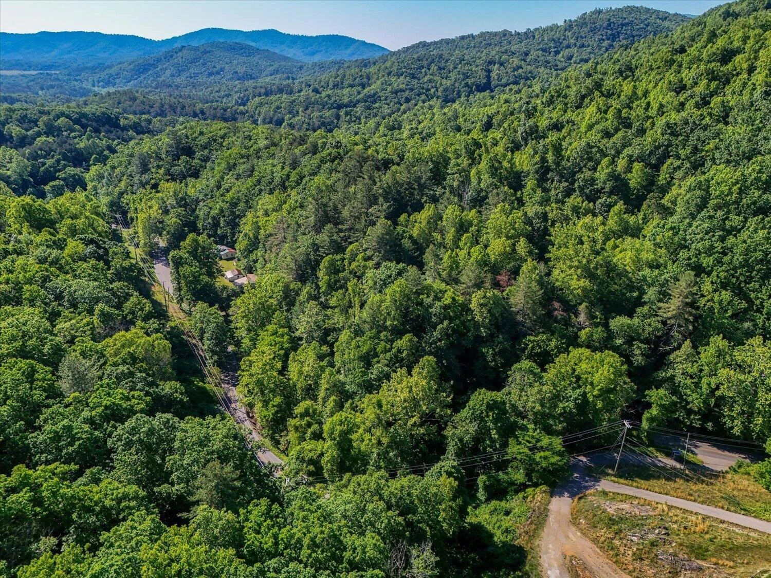 7127 Cotton Hill RD - Photo 4