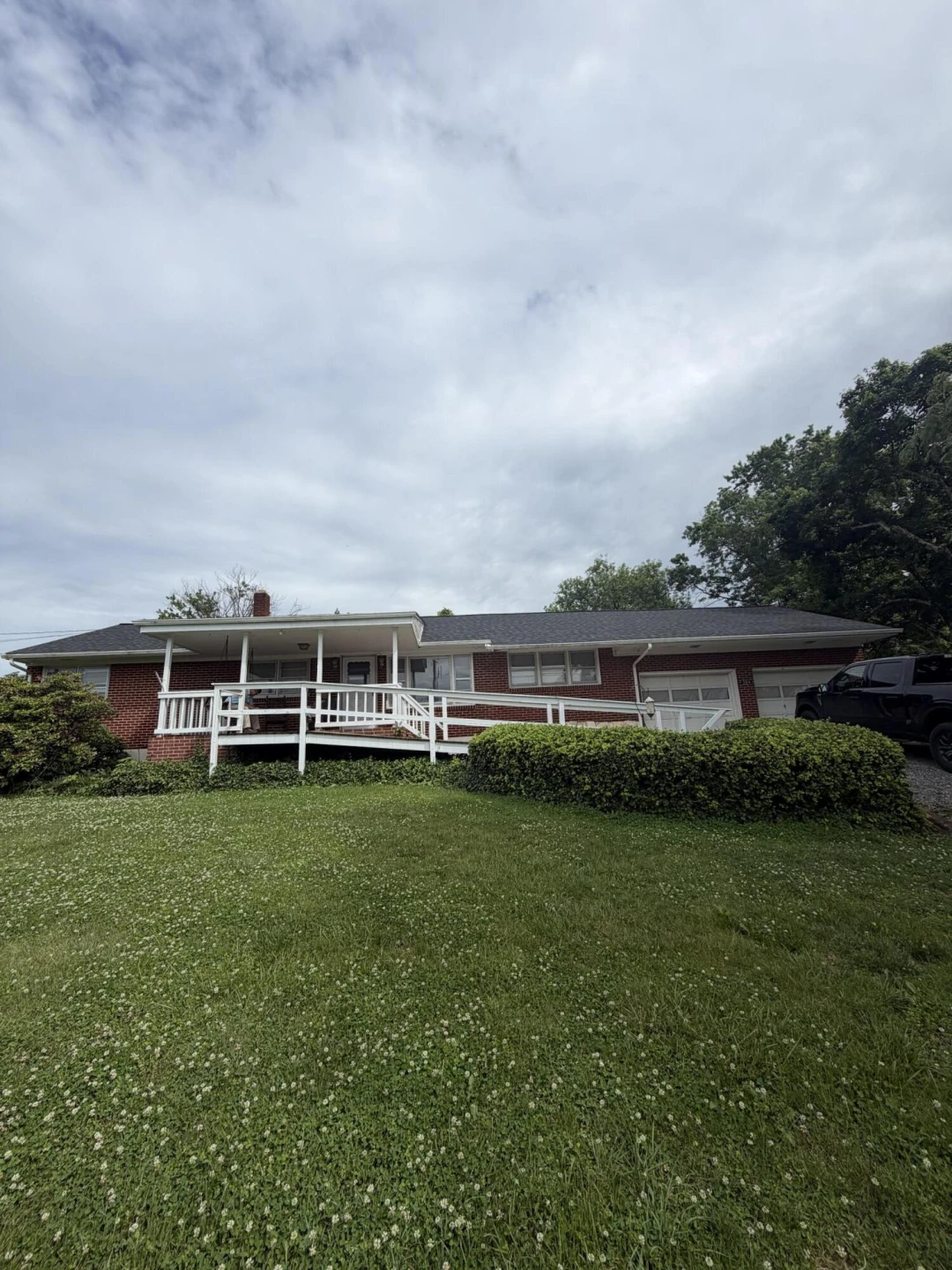 360&384 Rogers LN