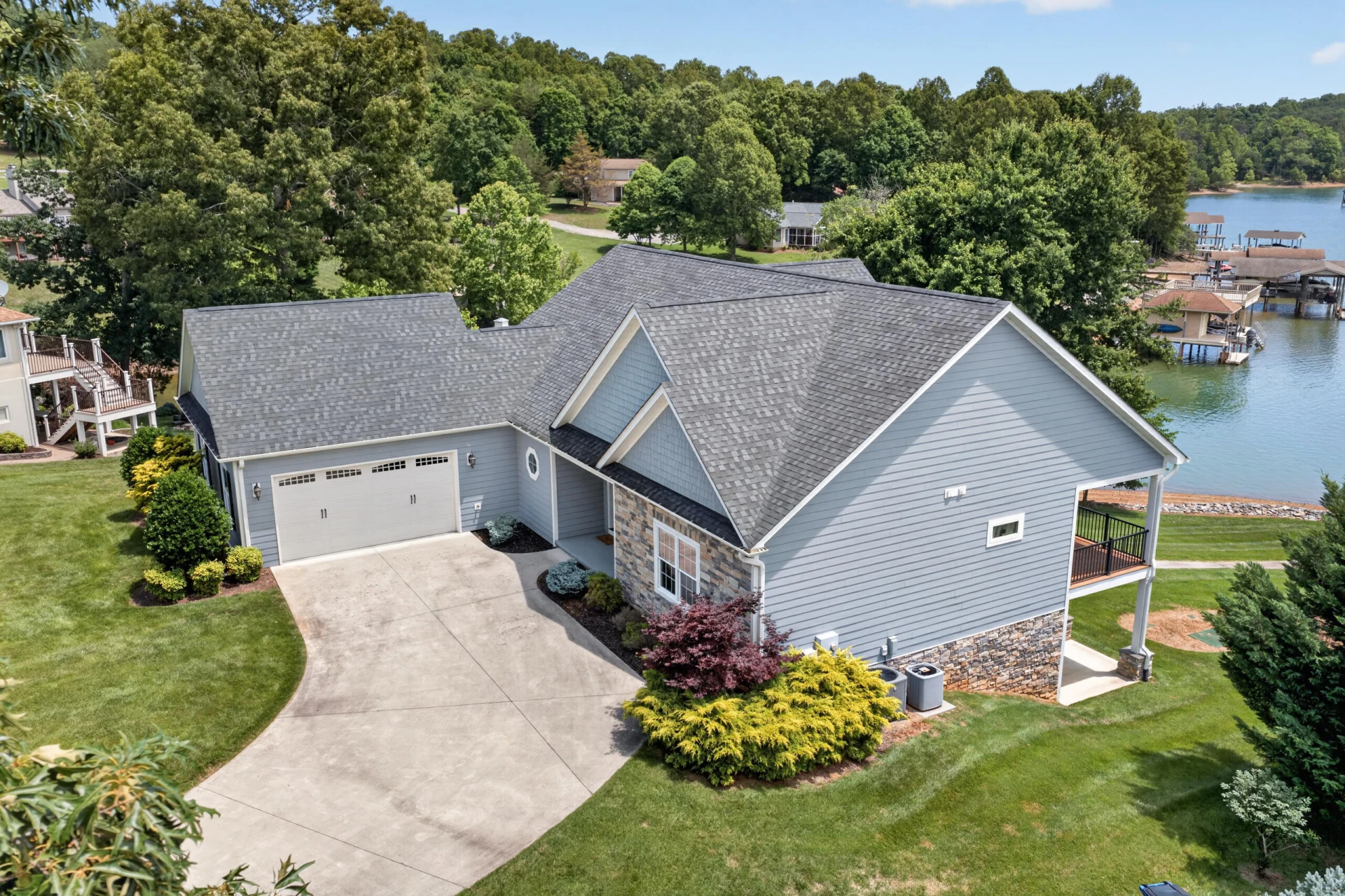 104 St Christopher CT - Photo 2