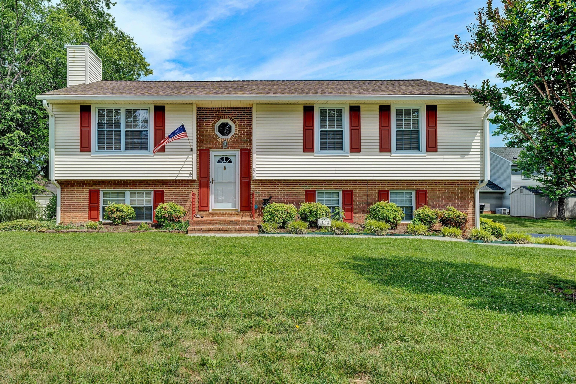 1040 Barrens Village CT - Photo 2