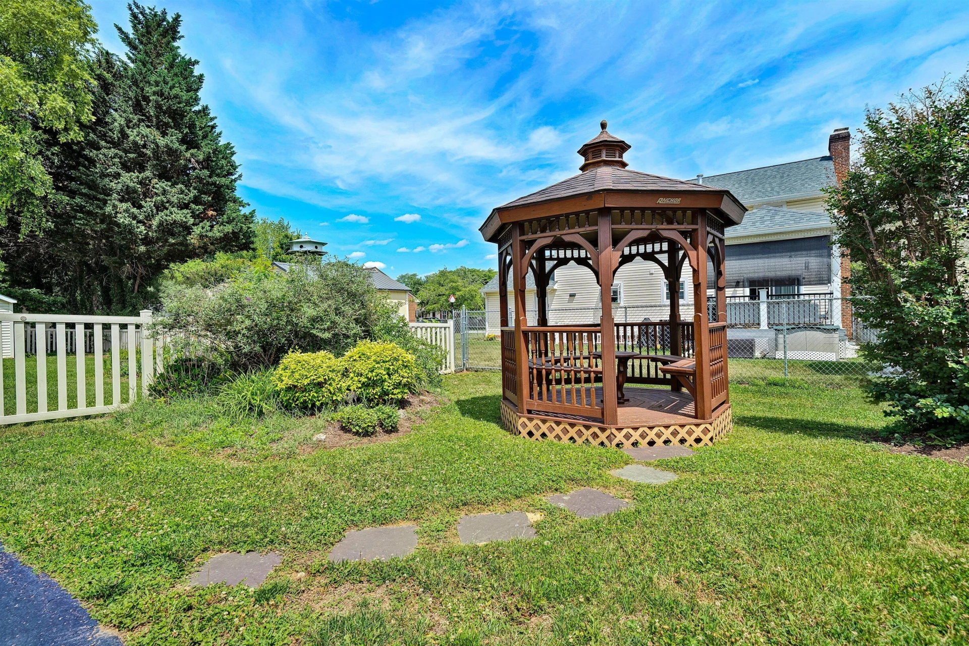 1040 Barrens Village CT - Photo 35