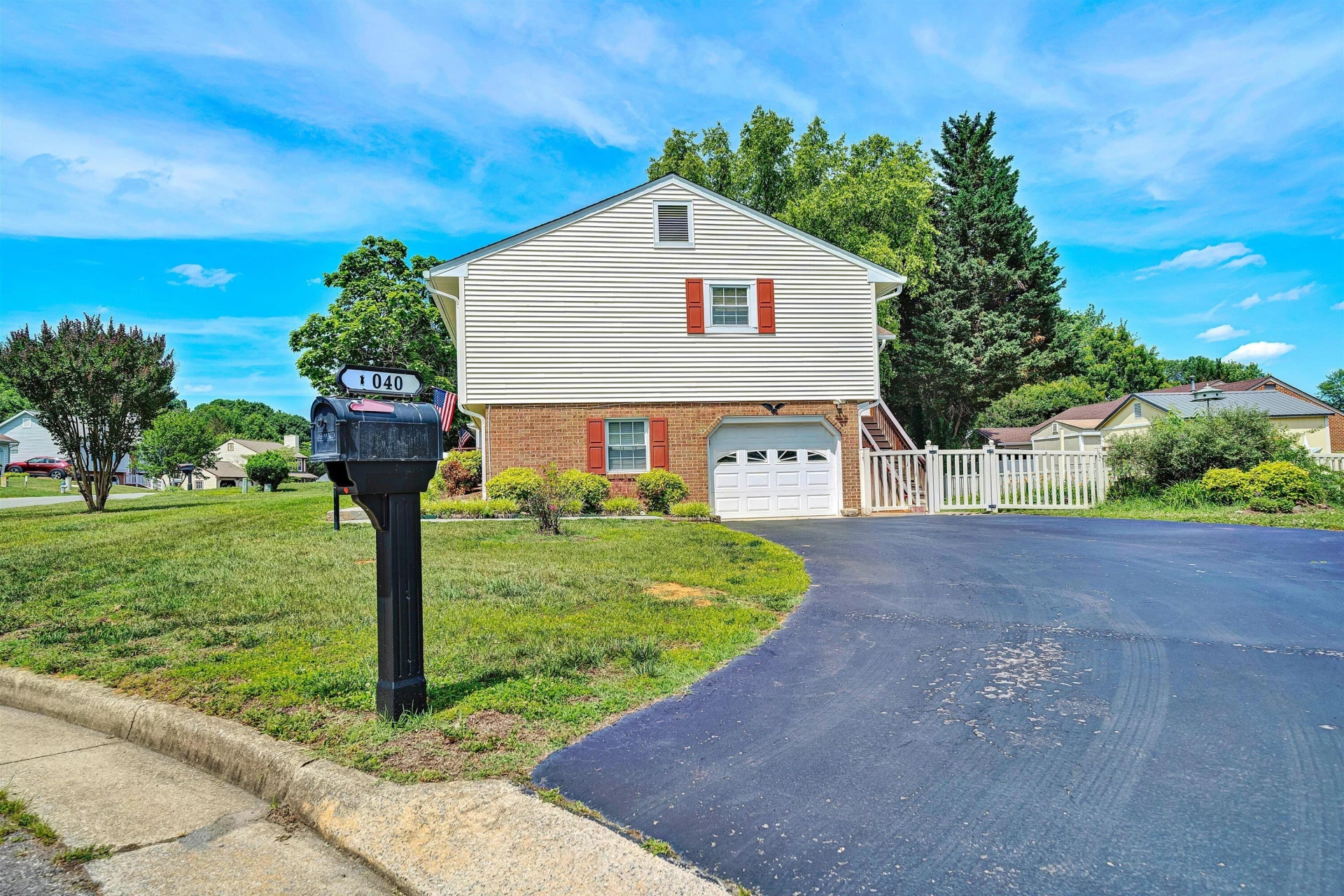 1040 Barrens Village CT - Photo 38