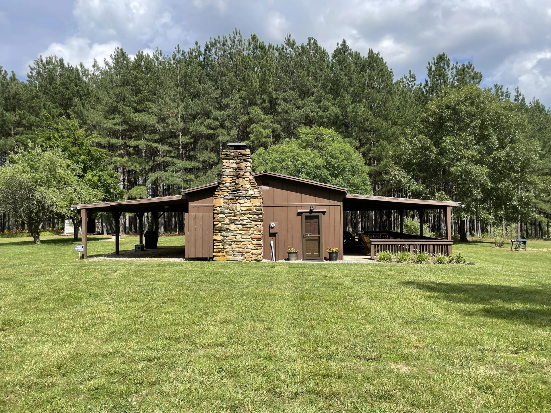 521 Piney Grove RD - Photo 4