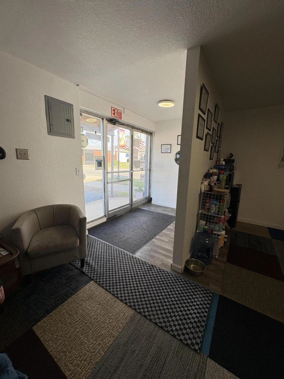 821 Main ST - Photo 7