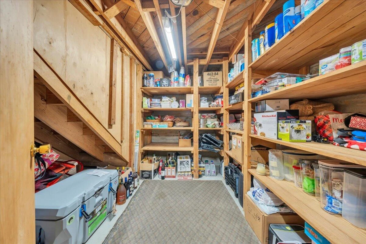 2124 Bridle LN - Photo 41