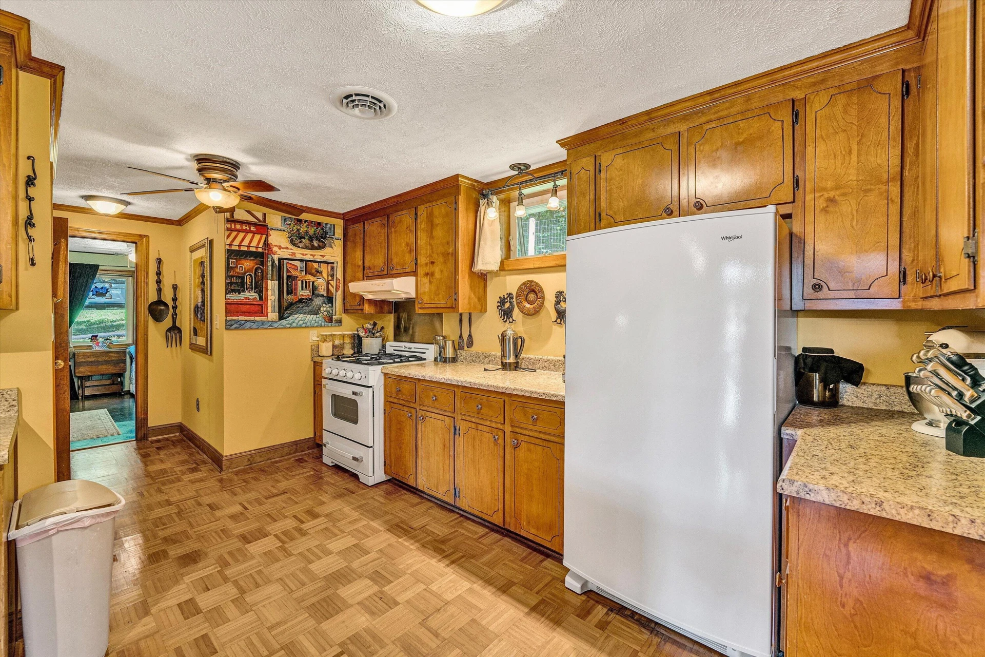 517 Elmer LN - Photo 16