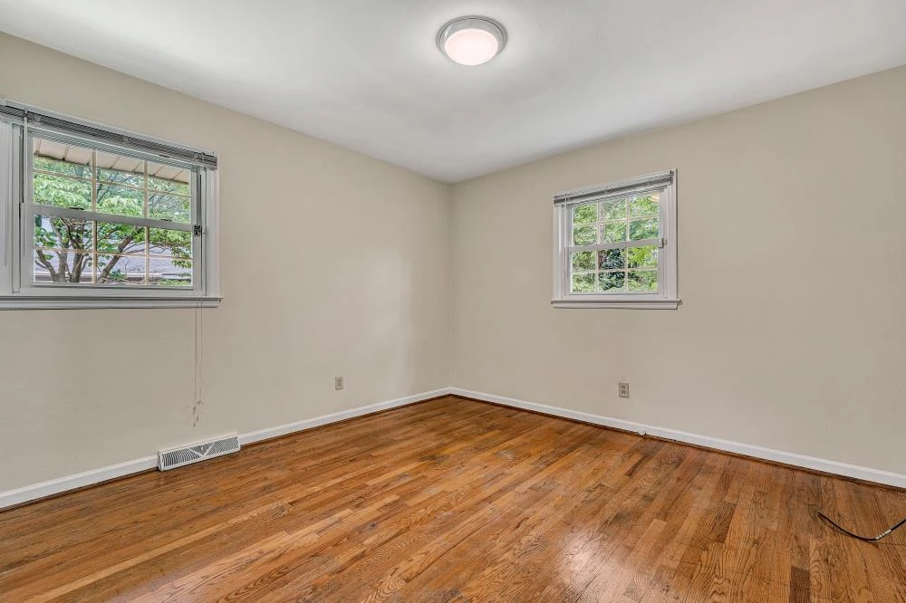 4511 Westdale RD NW - Photo 13