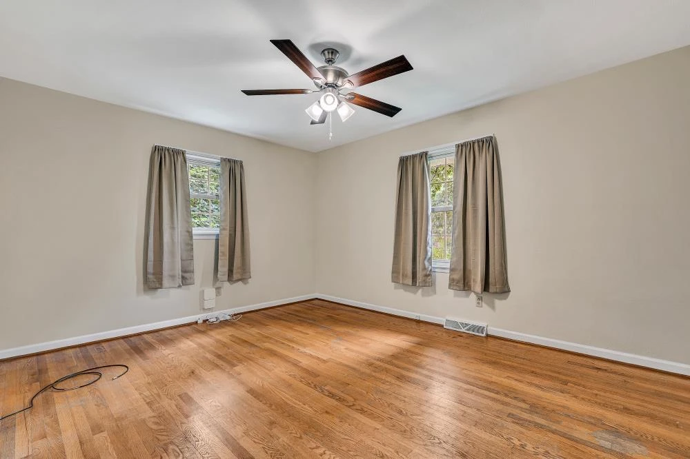 4511 Westdale RD NW - Photo 15