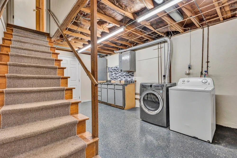 4511 Westdale RD NW - Photo 17