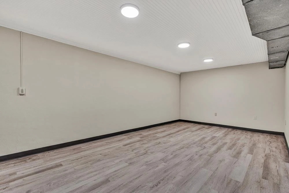 4511 Westdale RD NW - Photo 18