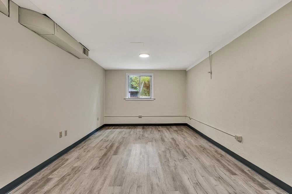 4511 Westdale RD NW - Photo 20