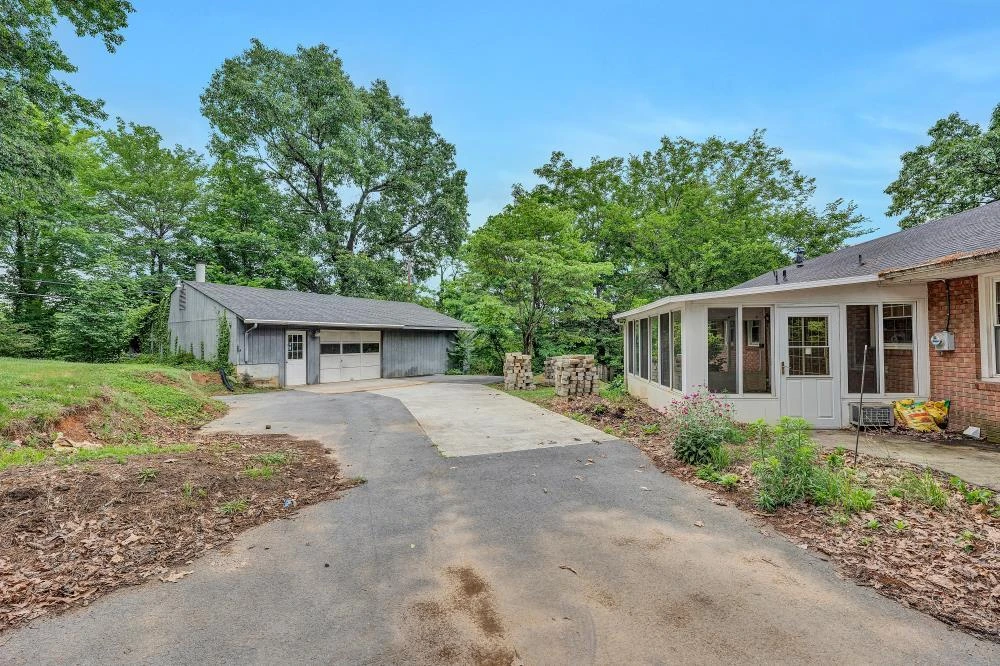 4511 Westdale RD NW - Photo 28
